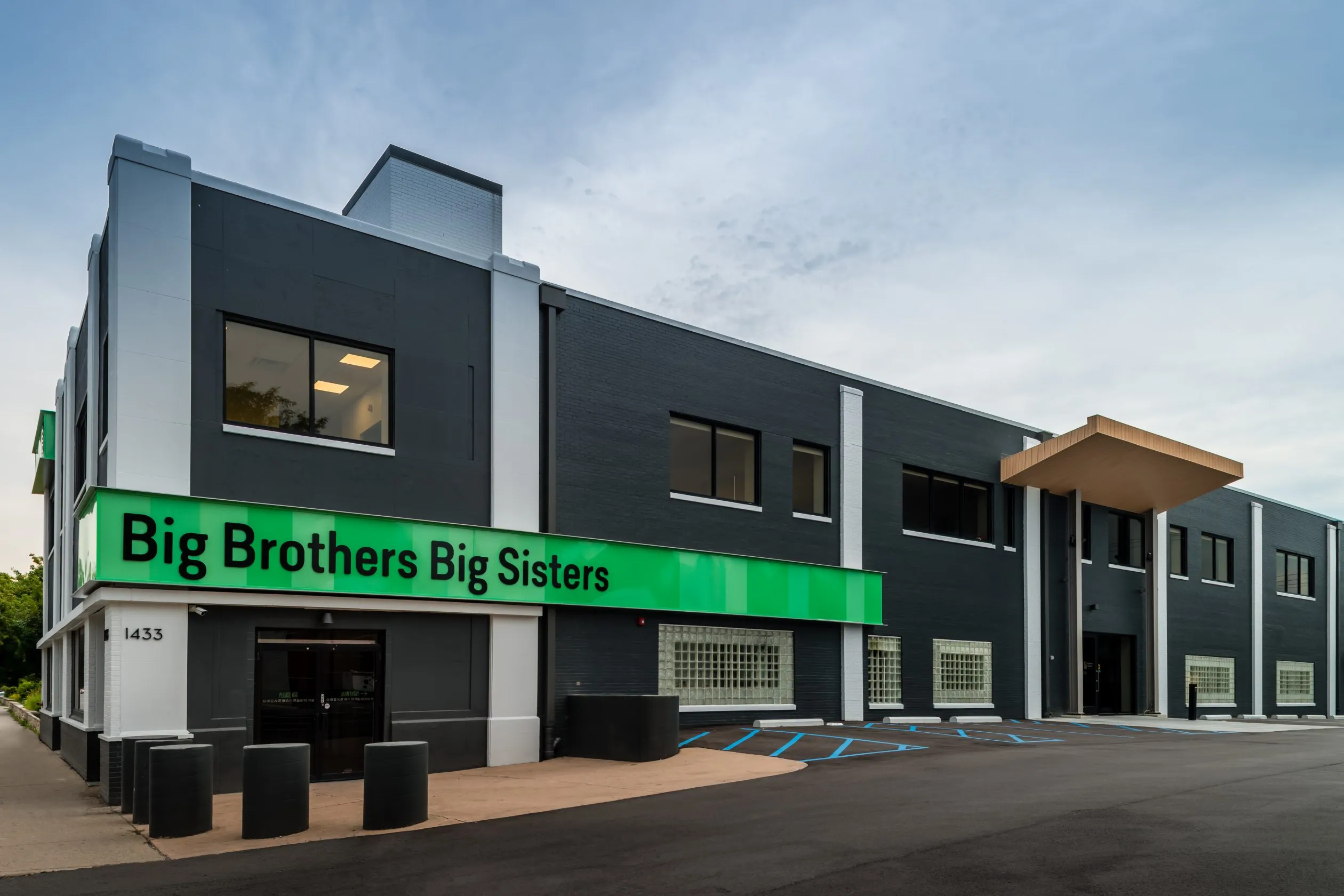 Big Brother Big Sister Building Big Brother Big Sister Building